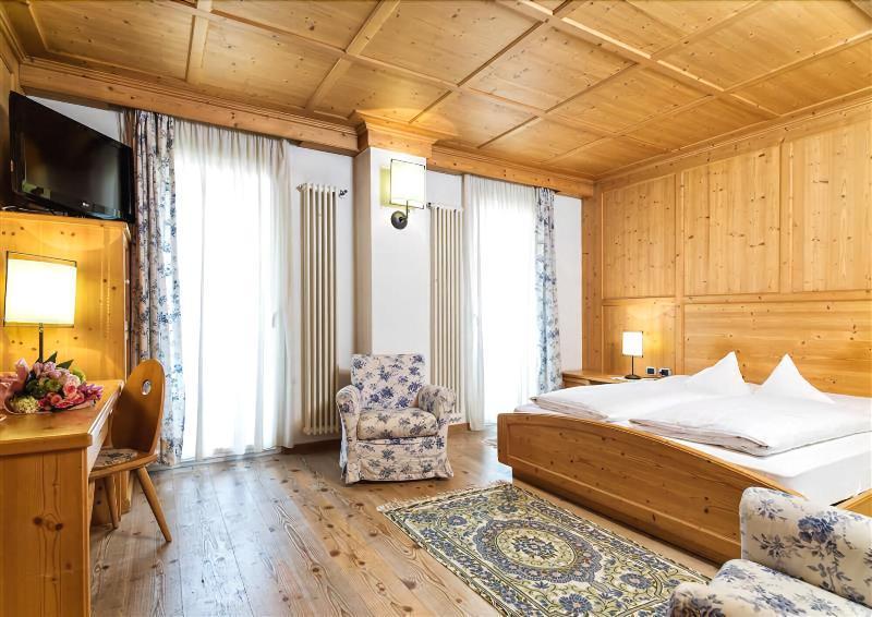 Leading Relax Hotel Maria Moena Luaran gambar