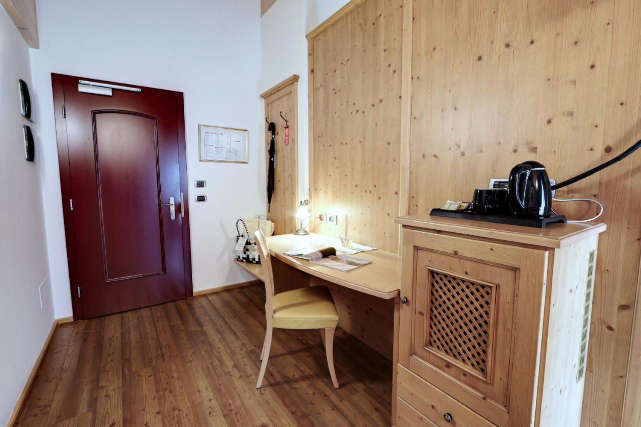 Leading Relax Hotel Maria Moena Luaran gambar