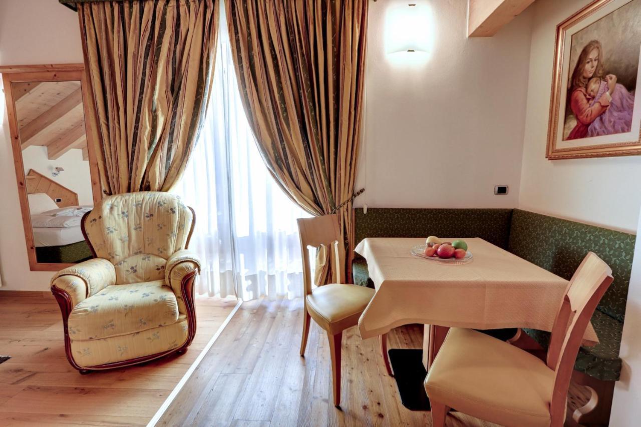 Leading Relax Hotel Maria Moena Luaran gambar