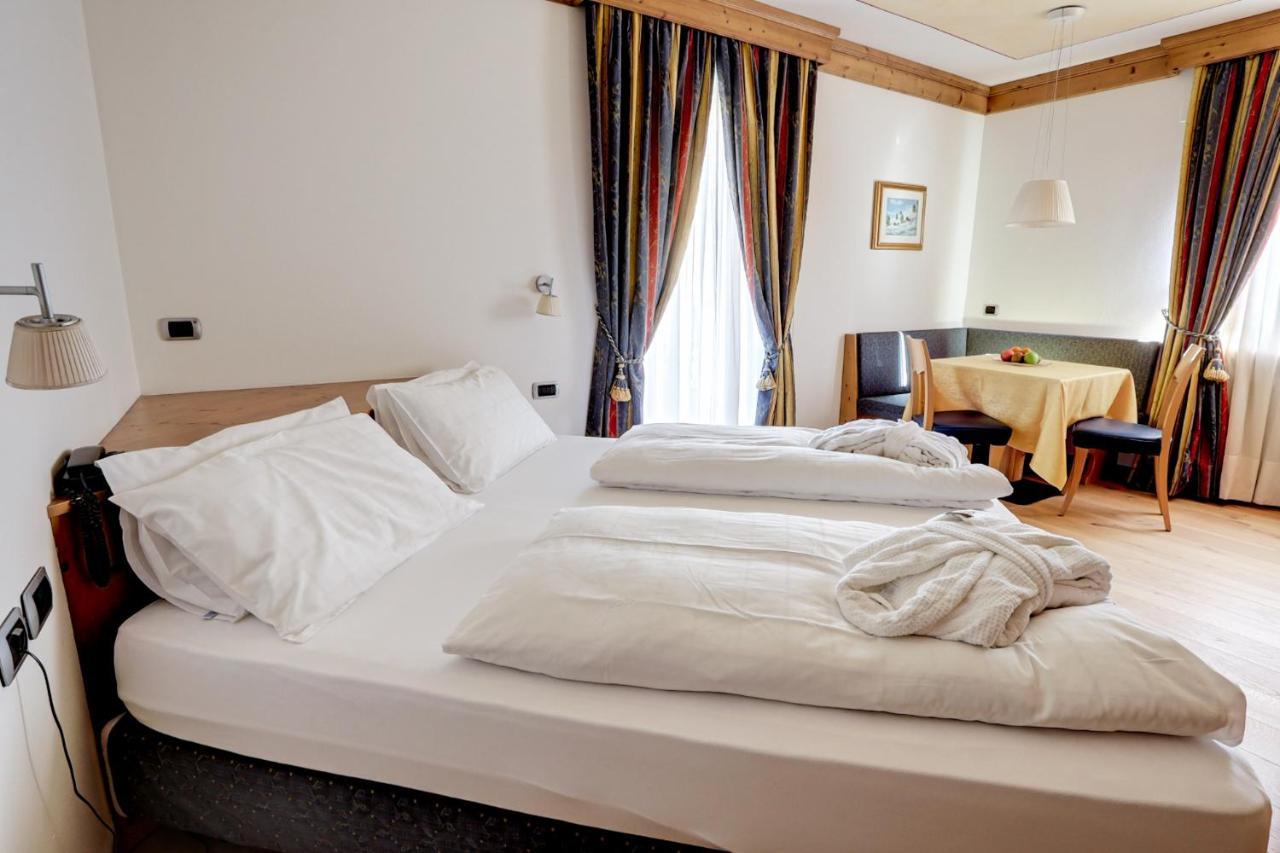Leading Relax Hotel Maria Moena Luaran gambar