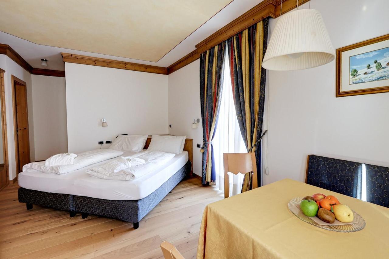 Leading Relax Hotel Maria Moena Luaran gambar