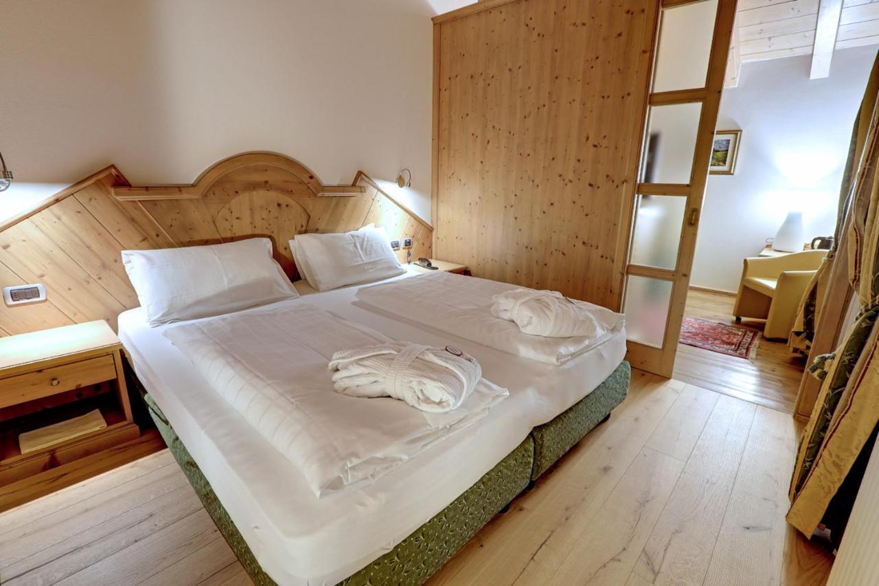 Leading Relax Hotel Maria Moena Luaran gambar