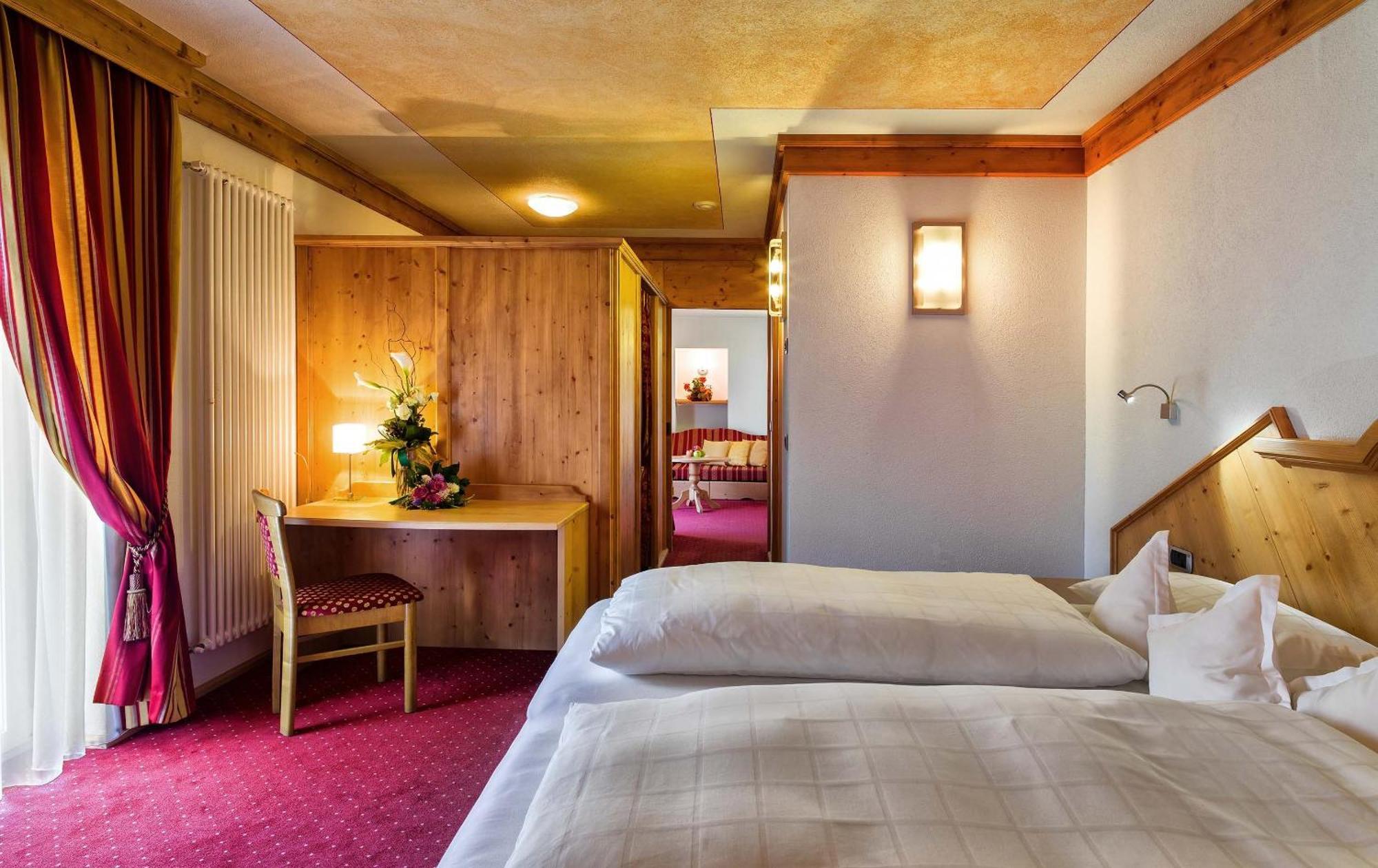 Leading Relax Hotel Maria Moena Bilik gambar