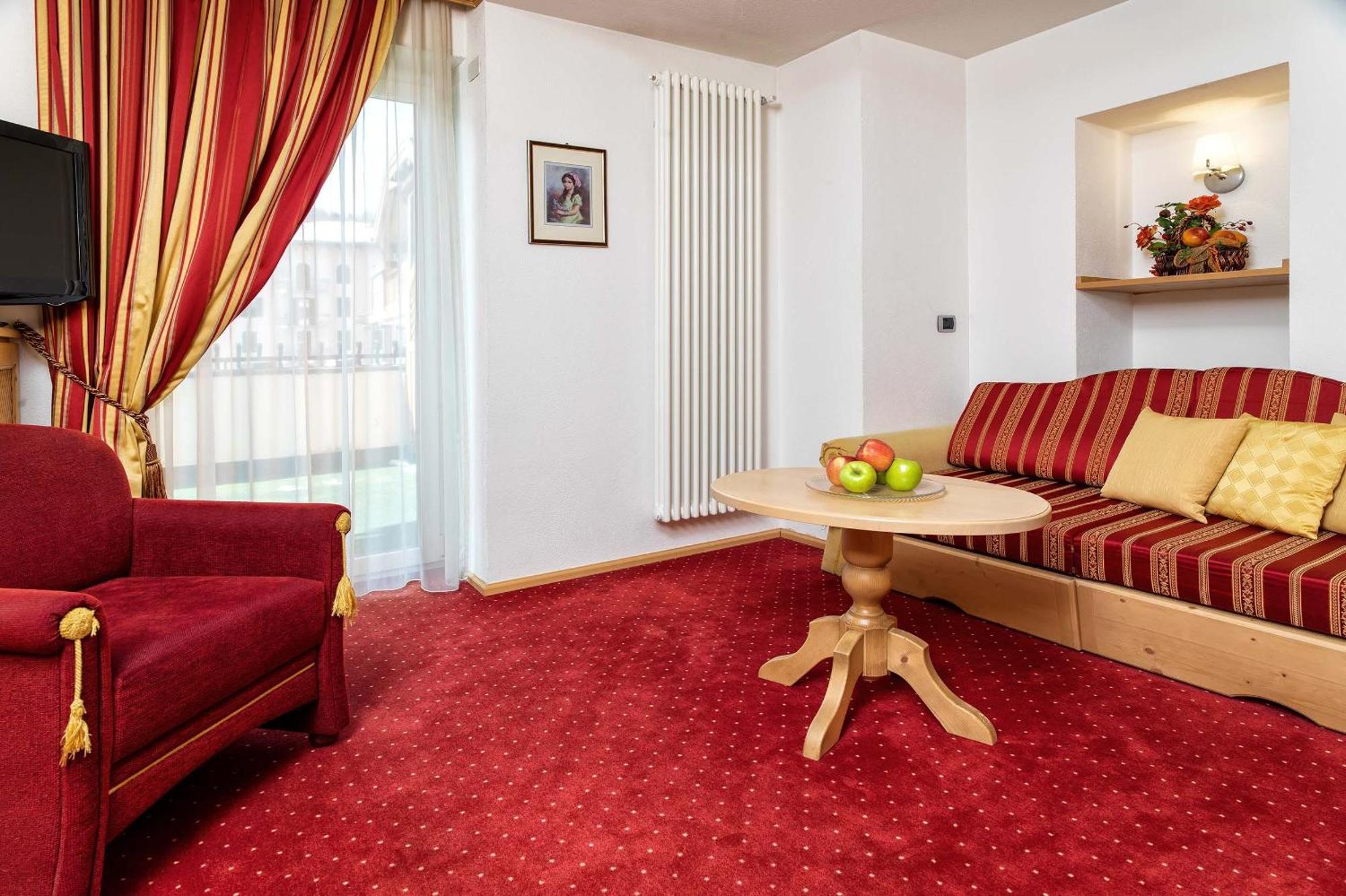 Leading Relax Hotel Maria Moena Bilik gambar