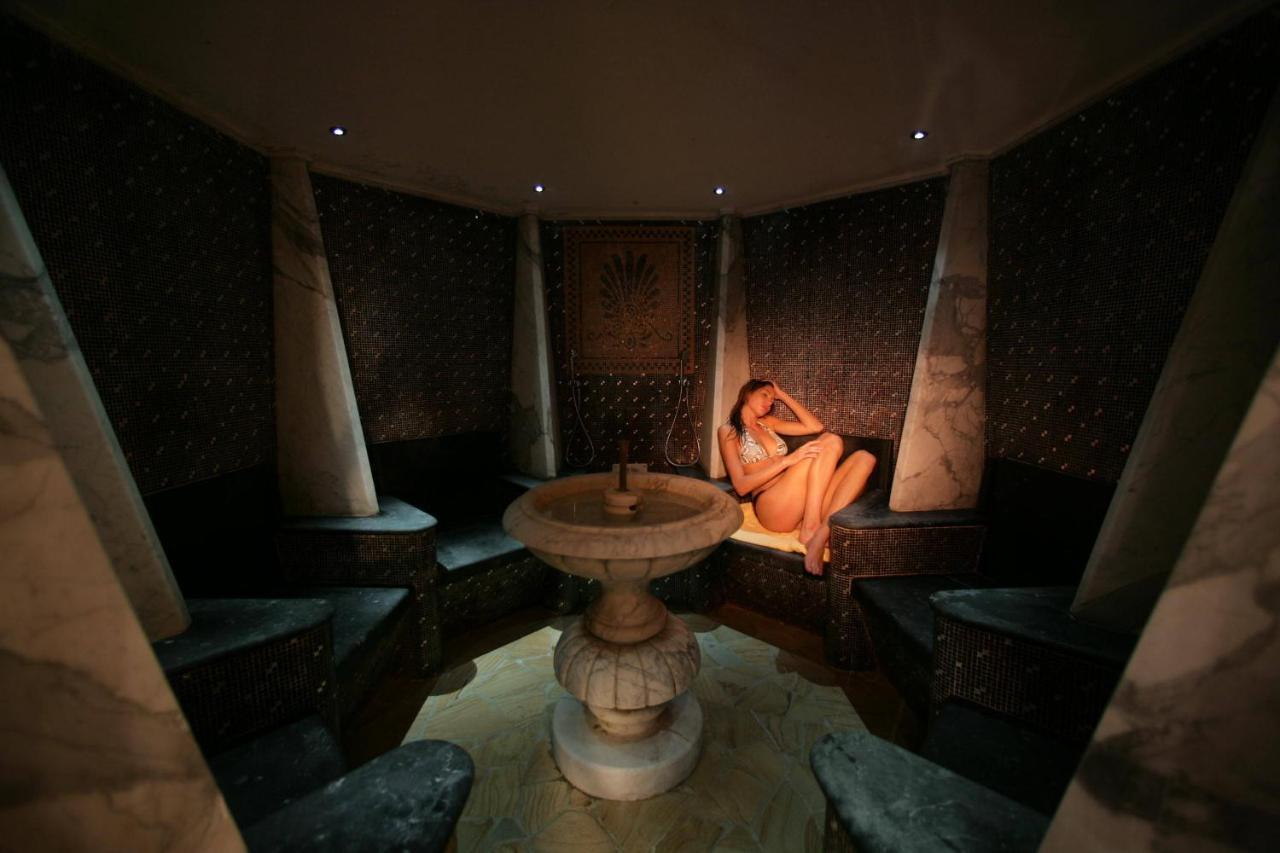 Leading Relax Hotel Maria Moena Luaran gambar